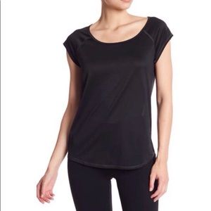 ❗️RED❗️Z By Zella Go To Short Sleeve Tee Plus Size